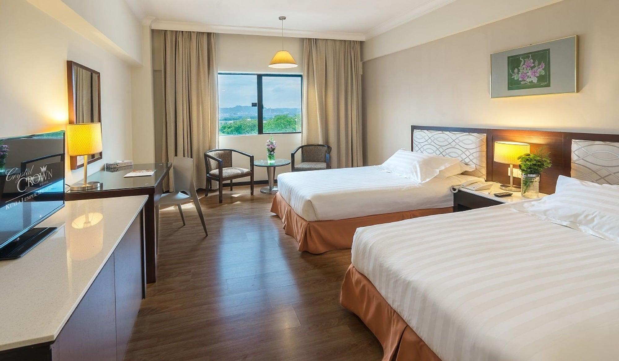 Crystal Crown Hotel Куала Лумпур Екстериор снимка