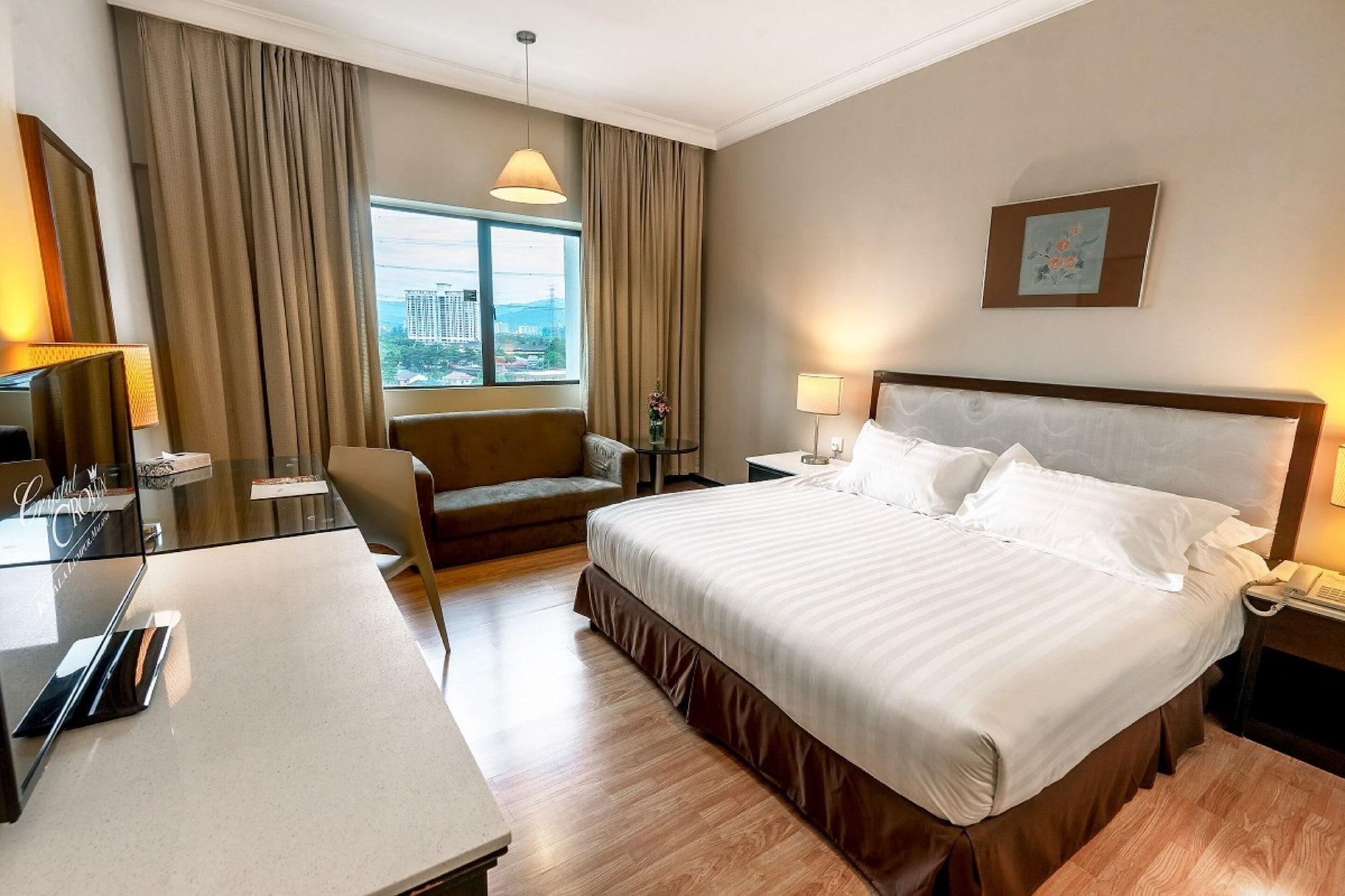 Crystal Crown Hotel Куала Лумпур Екстериор снимка