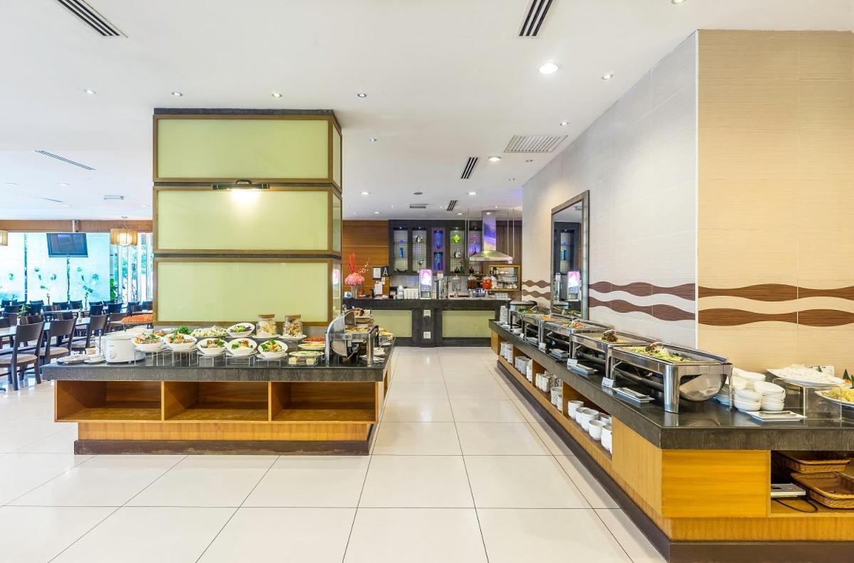 Crystal Crown Hotel Куала Лумпур Екстериор снимка